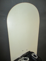 Snowboard CAPITA PILL 154cm + viazanie, SUPER STAV