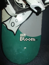 Snowboard BLOOM 111cm + viazanie, VÝBORNÝ STAV