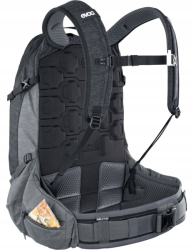 Nový batoh EVOC Trail Pro 16l veľkosť S/M - Black/Carbon Grey